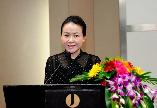 吕爱辉：女性角色有利于在国际合作中摈弃文化差异